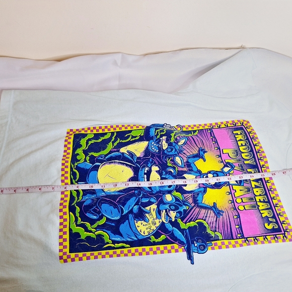 Five Night at Freddy's "The Freddy's Pizza Special."Licensed Tee-shirt size larg - Picture 3 of 6
